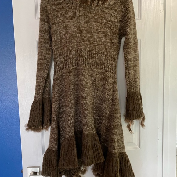 Tie front brown sweater - Picture 3 of 5